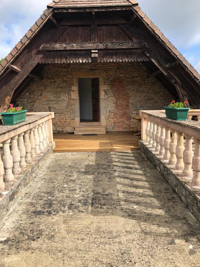 La Ferme De La Truffe Chambres D Hotes Cuzance Екстериор снимка