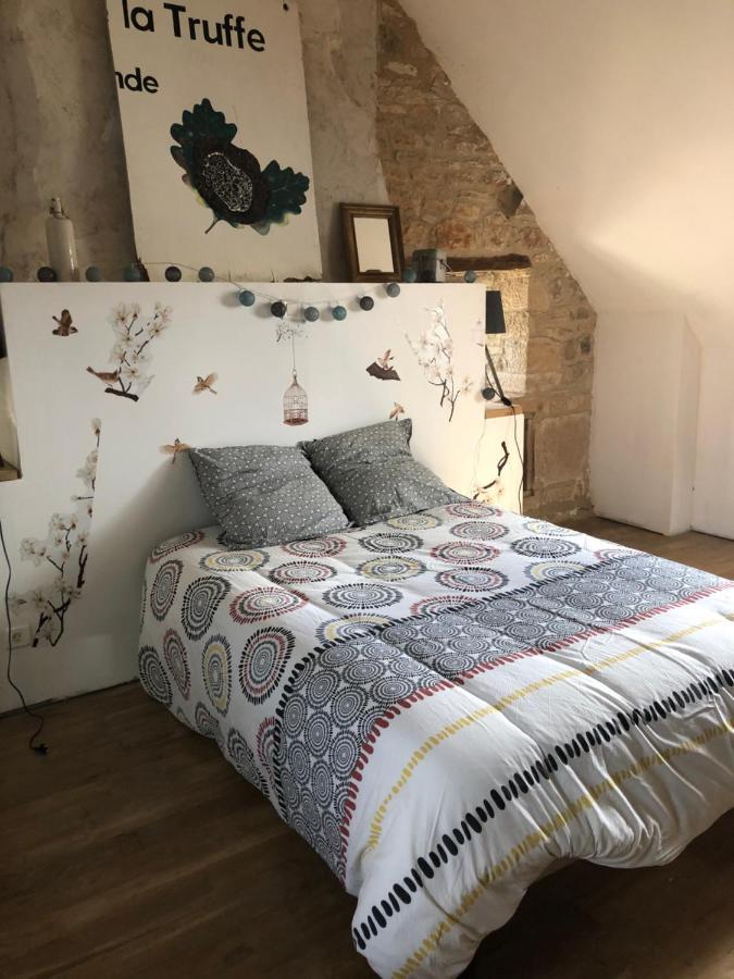 La Ferme De La Truffe Chambres D Hotes Cuzance Екстериор снимка